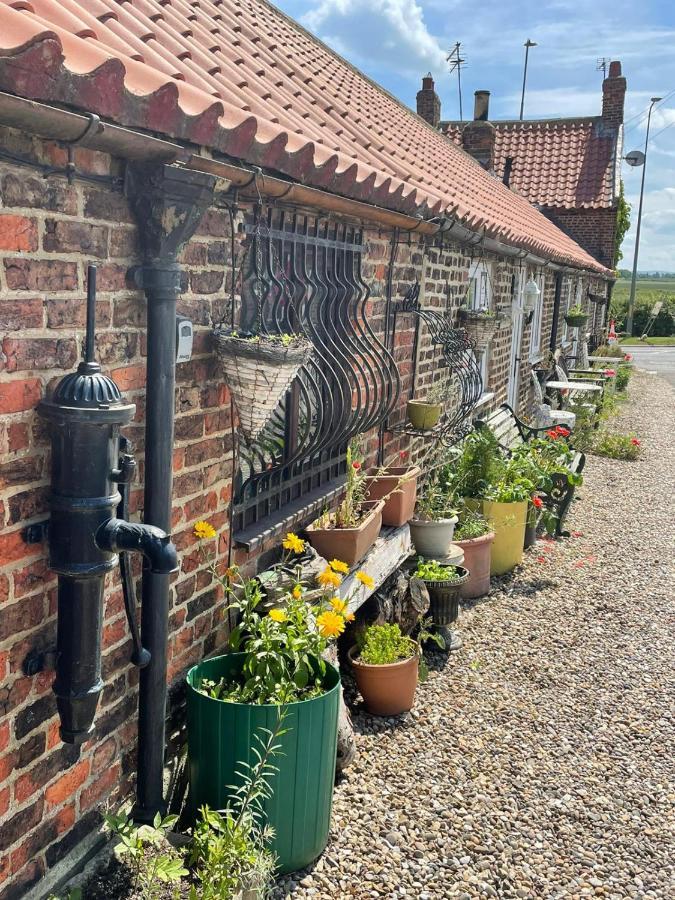 Yarm Cottages Sleeping 12 Kirklevington Bagian luar foto